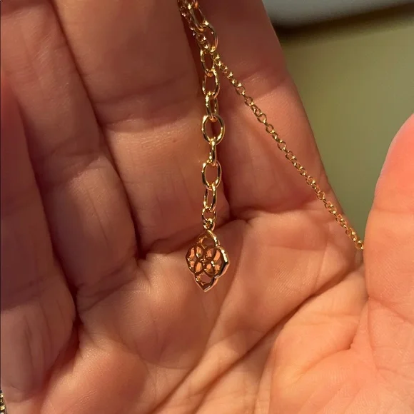 NWT Kendra Scott Gold Tone Necklace with Teal Colored Stone - Picture 7 of 11